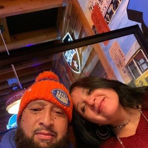 Meet your Posher, Bob